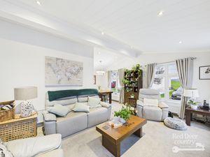 Sitting/Dining Room- click for photo gallery